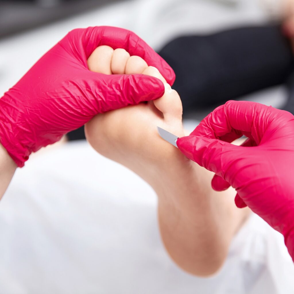 Podolog w Mławie – profesjonalna pomoc dla zdrowych stóp