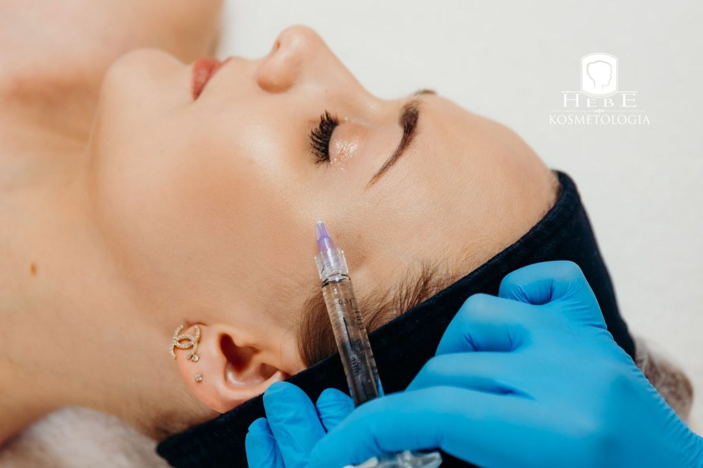 Zabieg na zmarszczki pod oczami